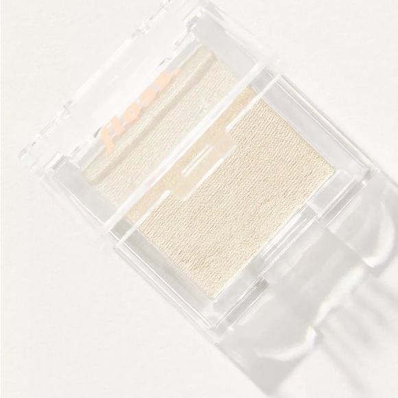 FLOSS BEAUTY || Brighten Up Champagne Highlighter in Sunlit ☀️NEW IN BOX☀️ - Picture 5 of 6